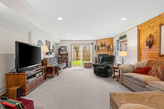 10547 Grandview Lane, Hayward, WI 54843