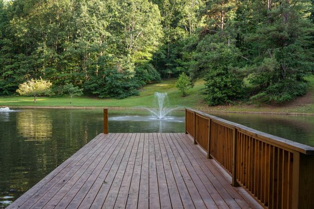 7348 Bradford Rd, Primm Springs, TN 38476