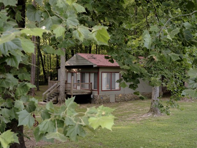 7348 Bradford Rd, Primm Springs, TN 38476