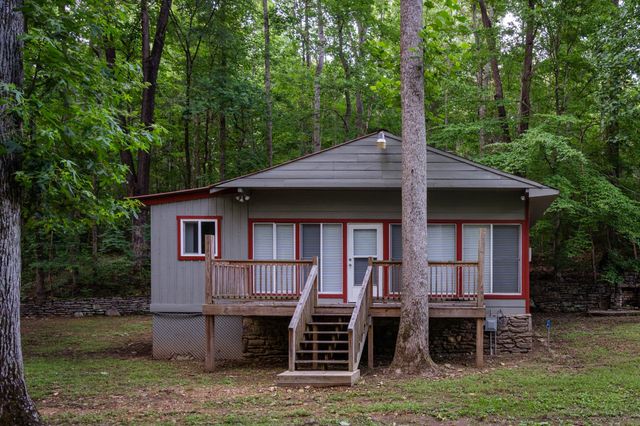 7348 Bradford Rd, Primm Springs, TN 38476