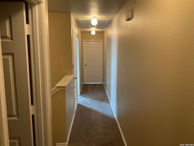 10802 Mathom Lndg Apt 1, Universal City, TX 78148