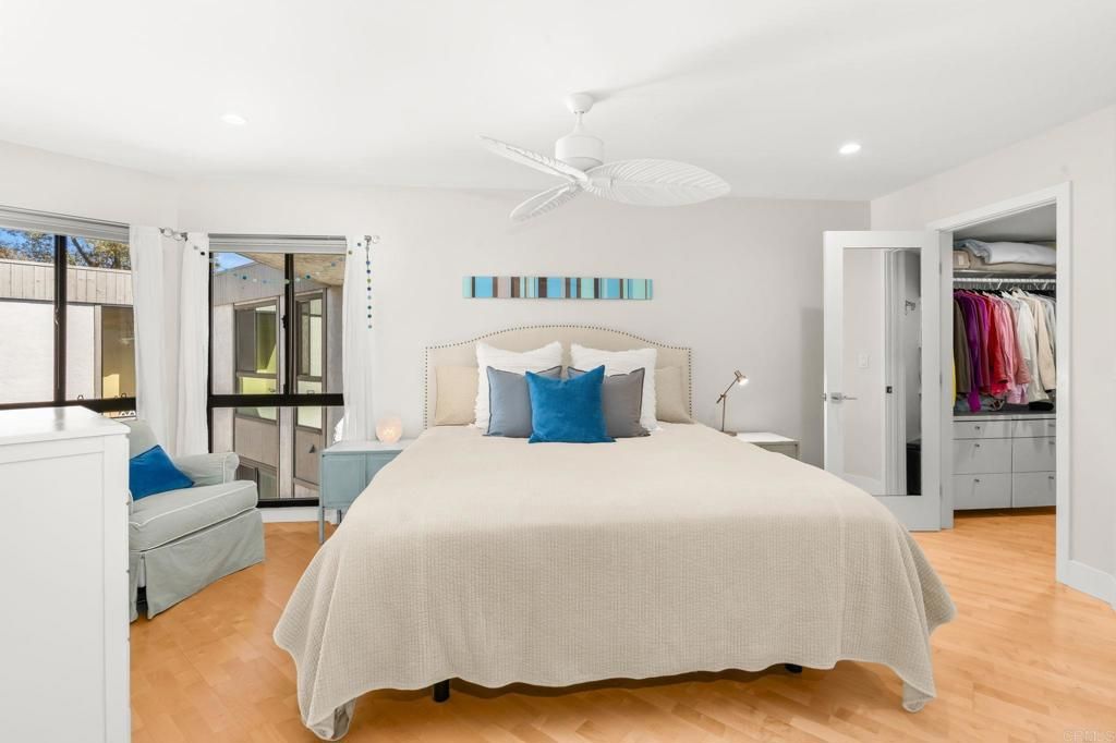 Image 24 of property listing at 909 Olive Avenue, Coronado, CA 92118