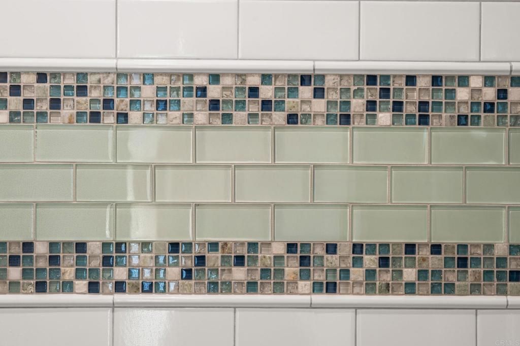 Image 30 of property listing at 909 Olive Avenue, Coronado, CA 92118