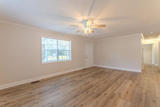 85 JANEY LOOP, Savannah, TN 38372