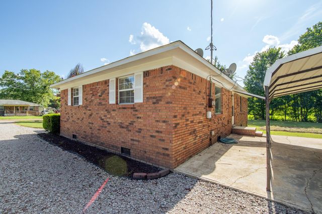 85 JANEY LOOP, Savannah, TN 38372