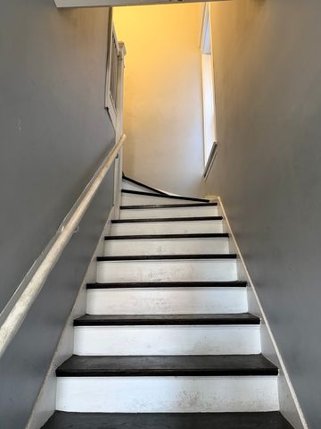 6156 S Indiana Avenue, Chicago, IL 60637