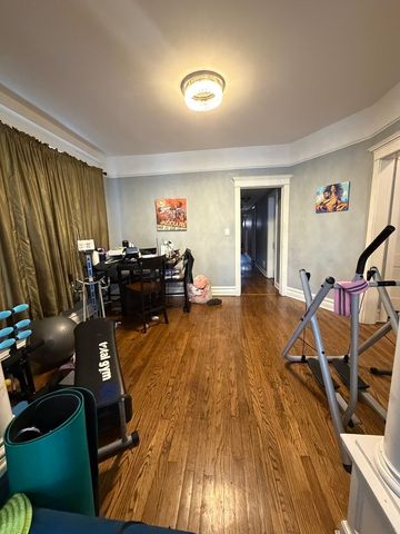 6156 S Indiana Avenue, Chicago, IL 60637