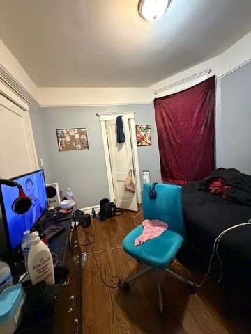 6156 S Indiana Avenue, Chicago, IL 60637