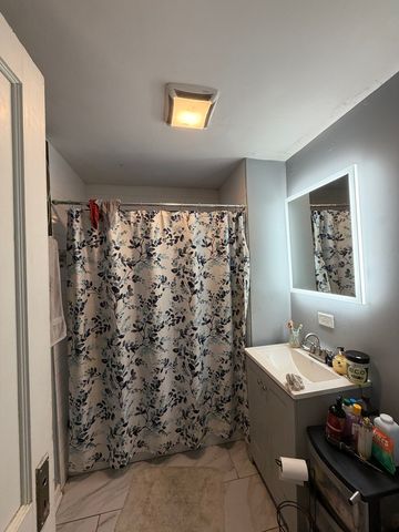 6156 S Indiana Avenue, Chicago, IL 60637