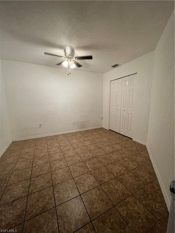 3923 SE 12th AVE, Cape Coral, FL 33904