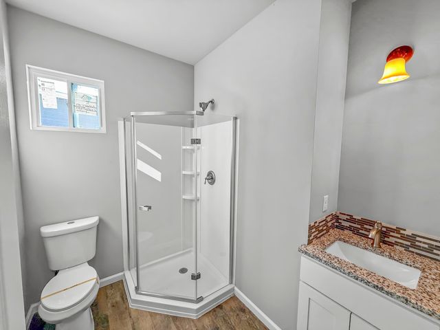 720 N Redbud Ave, Valley Center, KS 67147