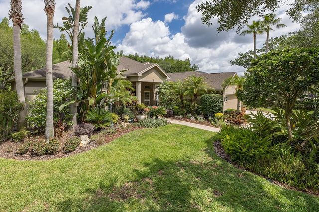 19204 PRISTINE PLACE, Lutz, FL 33558