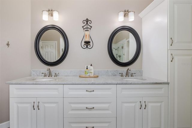 19204 PRISTINE PLACE, Lutz, FL 33558