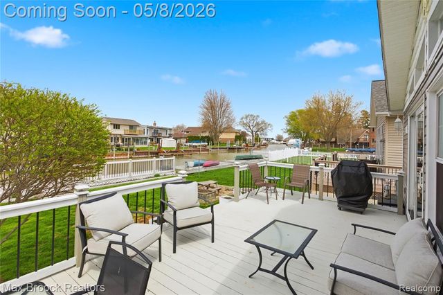 38189 Circle Drive, Harrison Twp, MI 48045