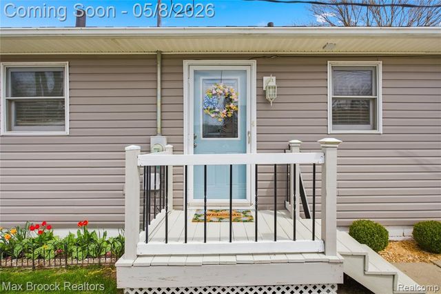 38189 Circle Drive, Harrison Twp, MI 48045
