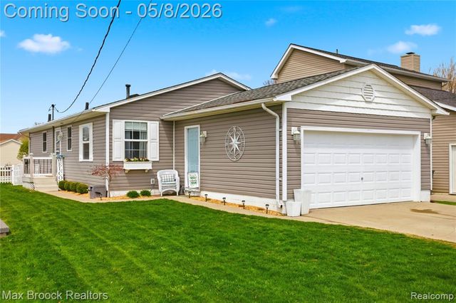 38189 Circle Drive, Harrison Twp, MI 48045