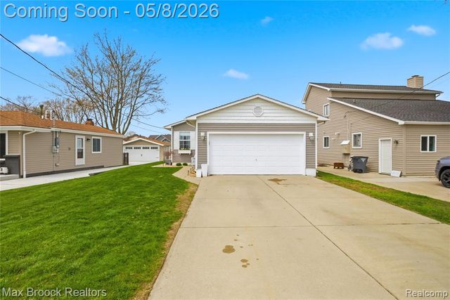 38189 Circle Drive, Harrison Twp, MI 48045