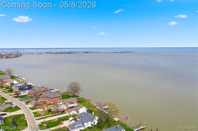 38189 Circle Drive, Harrison Twp, MI 48045