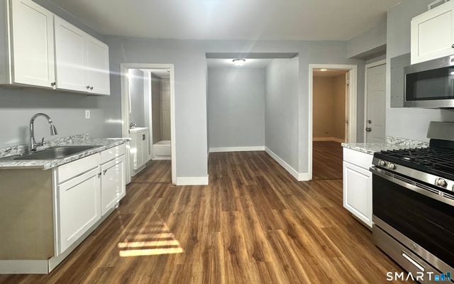 6 Grove Court, Waterbury, CT 06710