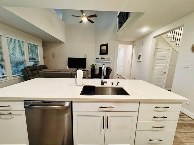 15814 Weston Ridge Drive, Humble, TX 77346