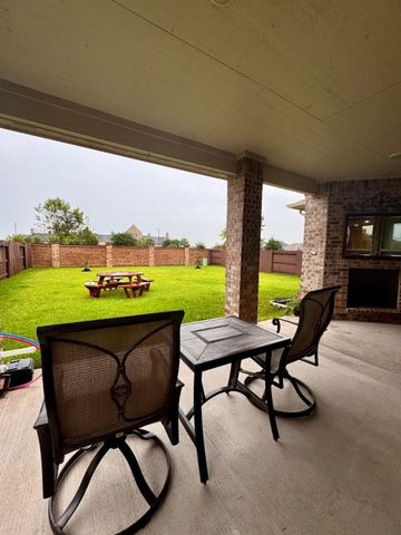 15814 Weston Ridge Drive, Humble, TX 77346
