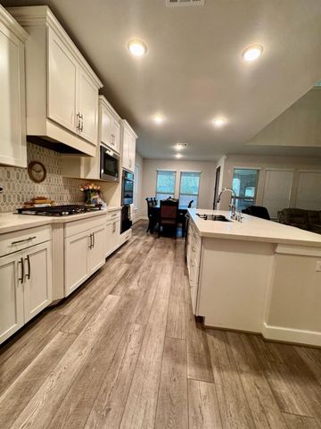 15814 Weston Ridge Drive, Humble, TX 77346