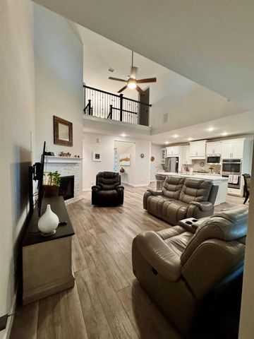 15814 Weston Ridge Drive, Humble, TX 77346