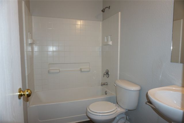 2908 Nara Vista Trail, Fort Worth, TX 76119