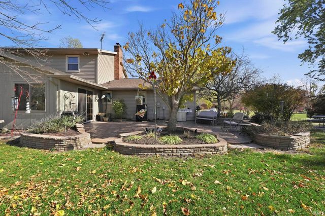 8727 Sakaden Parkway, Fort Wayne, IN 46825