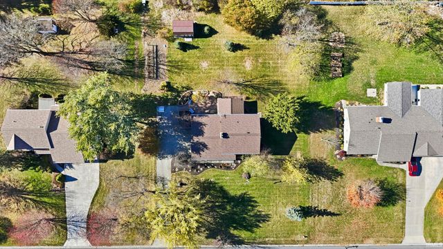 8727 Sakaden Parkway, Fort Wayne, IN 46825