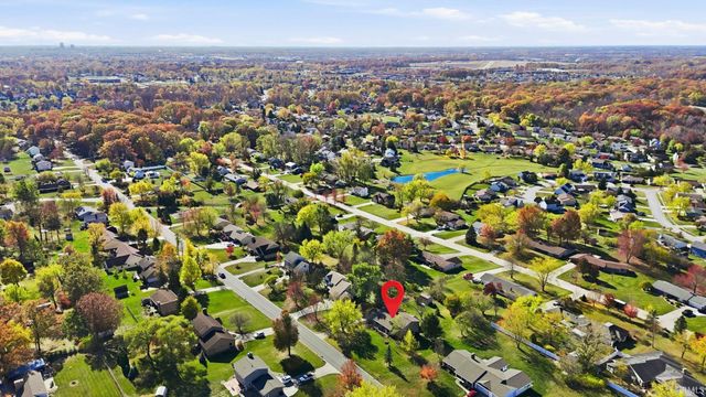 8727 Sakaden Parkway, Fort Wayne, IN 46825