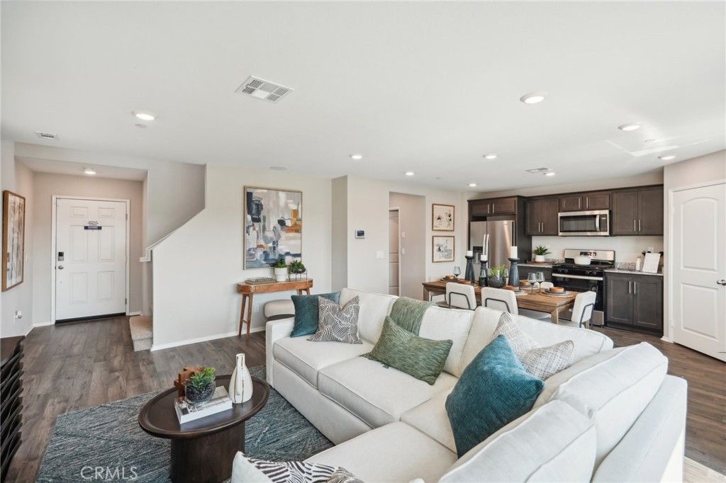 Image 8 of property listing at 14050 Larissa Street, Moreno Valley, CA 92555