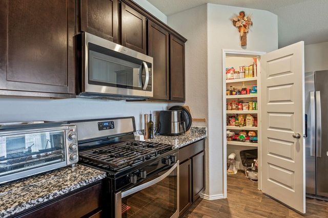 3312 111th Street N, Texas City, TX 77591