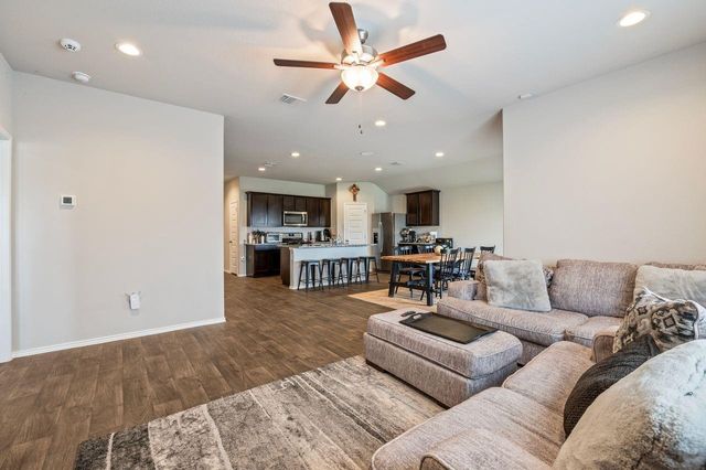 3312 111th Street N, Texas City, TX 77591