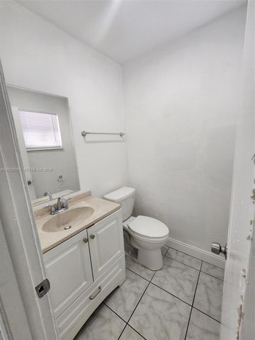 7966 SW 7th Court, North Lauderdale, FL 33068