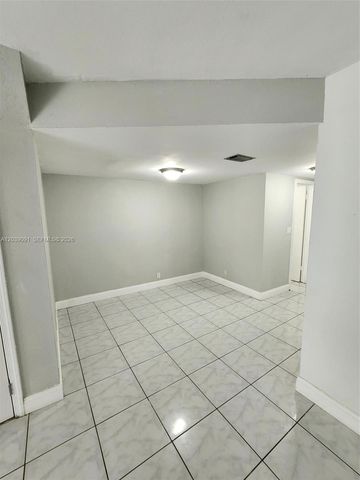 7966 SW 7th Court, North Lauderdale, FL 33068