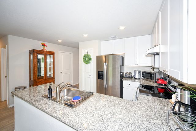 2618 Pechora Pipit, New Braunfels, TX 78130