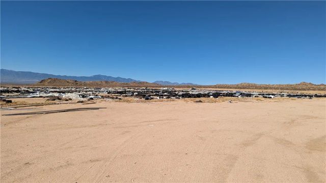 602 Mimosa, El Mirage, CA 92301