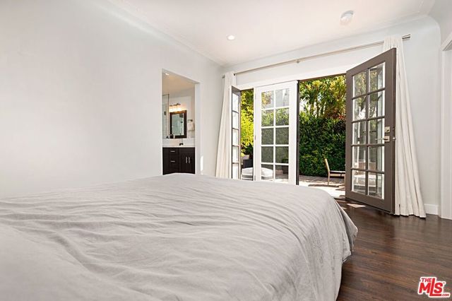 9023 PHYLLIS Avenue, West Hollywood, CA 90069