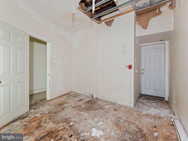 2243 N 33RD ST, Philadelphia, PA 19132