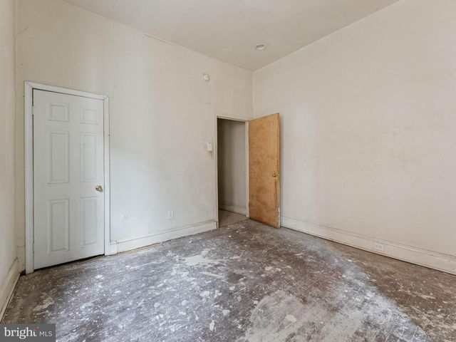 2243 N 33RD ST, Philadelphia, PA 19132
