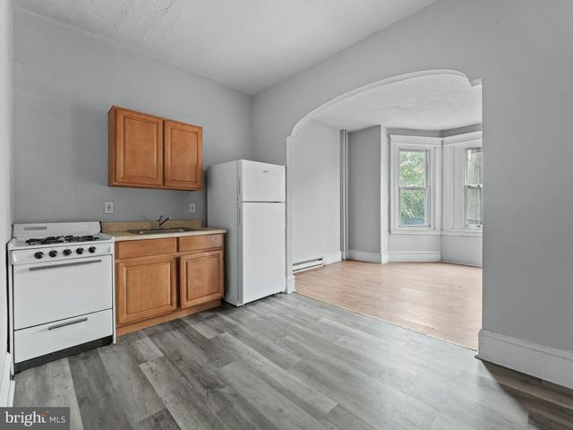 2243 N 33RD ST, Philadelphia, PA 19132