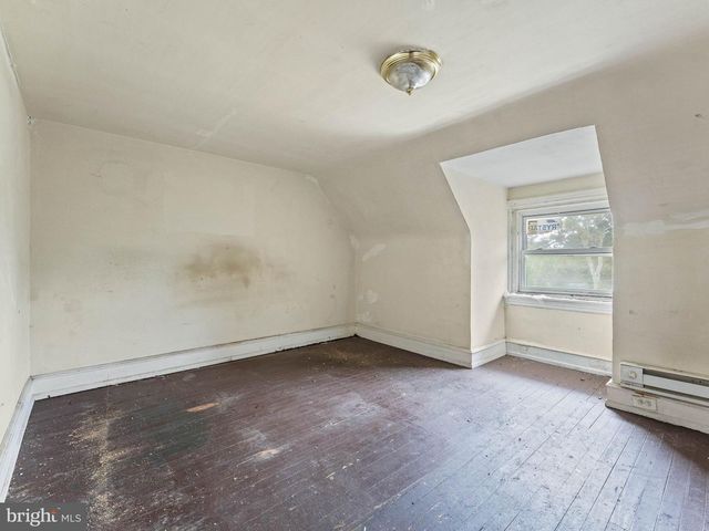 2243 N 33RD ST, Philadelphia, PA 19132