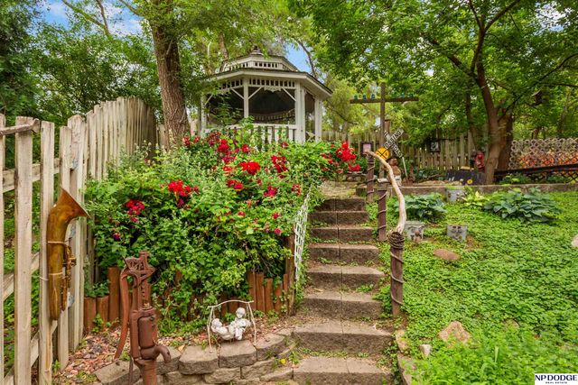 4235 Harrison Street, Bellevue, NE 68147