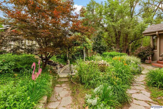 4235 Harrison Street, Bellevue, NE 68147