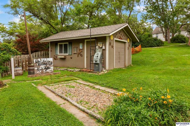 4235 Harrison Street, Bellevue, NE 68147
