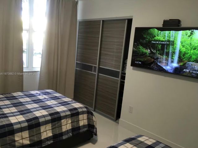 19501 E Country Club Dr 9107, Aventura, FL 33180