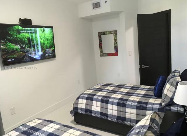 19501 E Country Club Dr 9107, Aventura, FL 33180