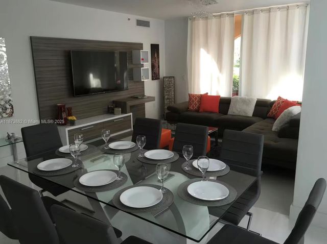 19501 E Country Club Dr 9107, Aventura, FL 33180