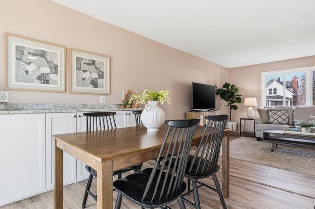 2416 14th Avenue E, North Saint Paul, MN 55109